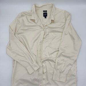 Satin GAP Women’s Off-White Button-Up Shirt